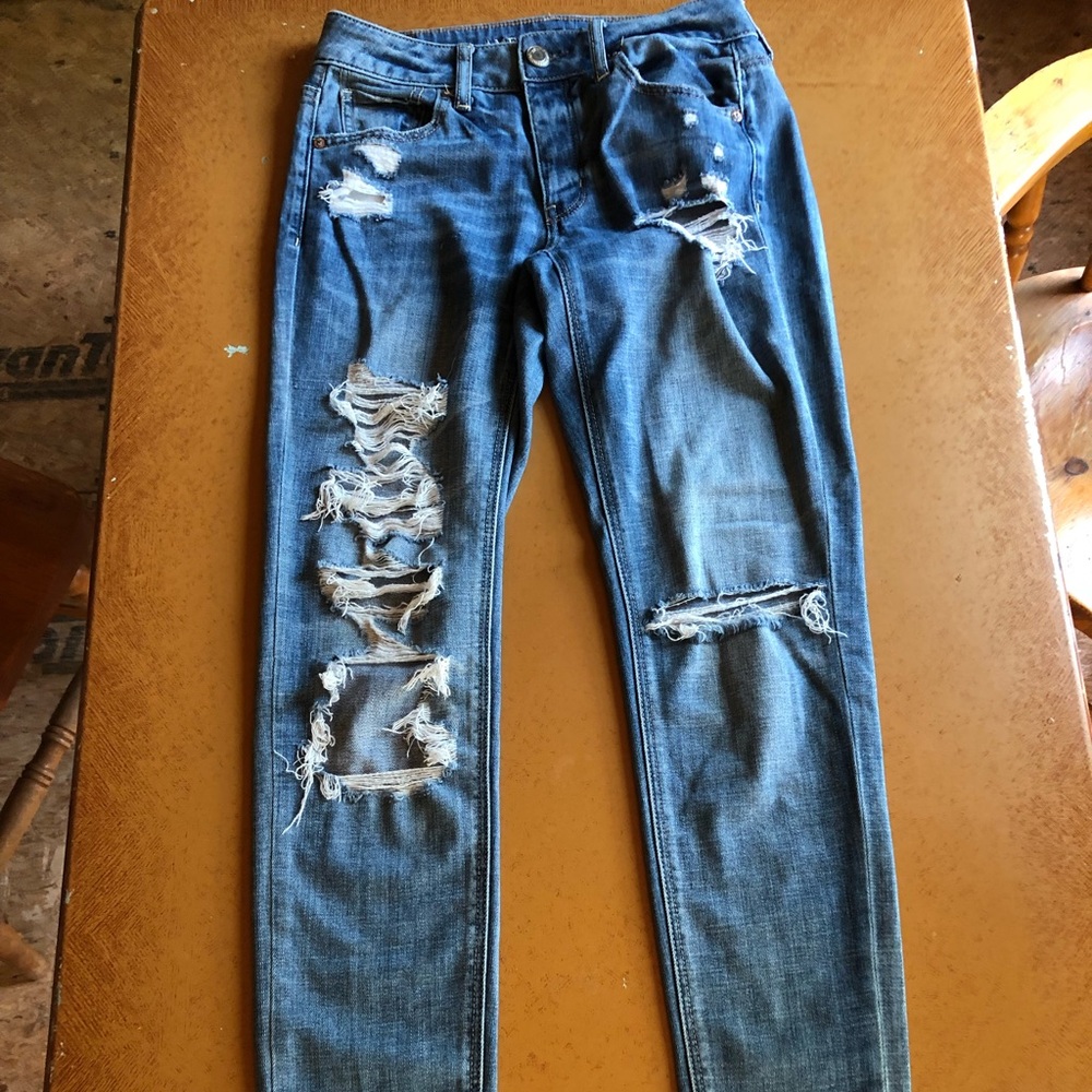 American Eagle Outfitters Tomgirl Buttonfly Jeans